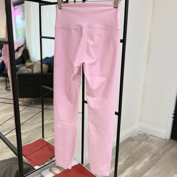 Alo Yoga Airlift High-Waist 7/8 Leggings Sweet Pink Size L NWT - Picture 4 of 5